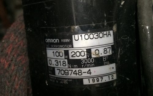 R88M-U10030HA电机欧姆龙