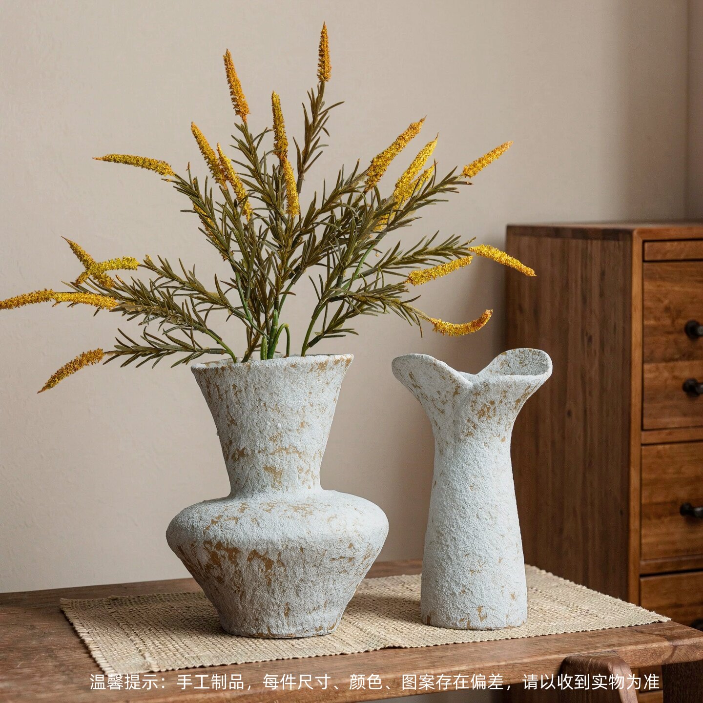 复古侘寂手工白釉粗陶花瓶