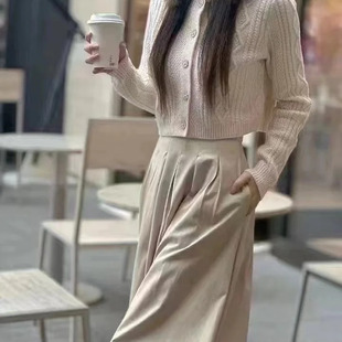 BS+ 春季新款重磅绞花手工钉珠羊毛针织长袖短款小开衫毛衣女