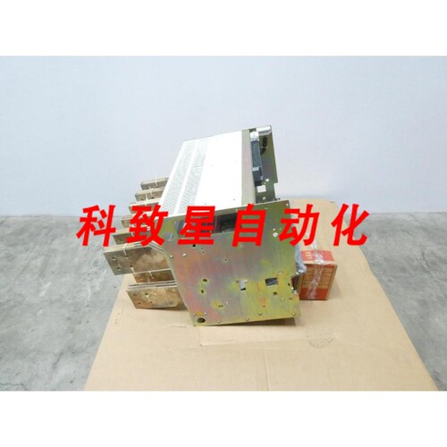 工业配件E4 W/FP-UL RV RV 3 BREAKER CHASSIS 400V-AC