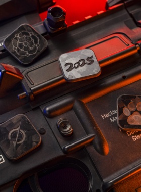 极其氪金LAB&罗刹黑标碳纤维轻量化低可视度魔术贴士气章