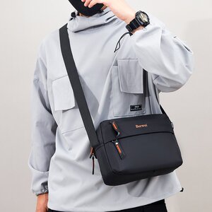 新款潮流男式挎包休闲包男包防水结实耐磨单肩包斜挎包包男士背包