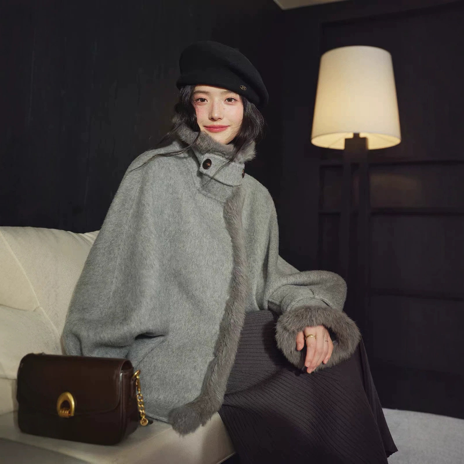 SLEEPYBUNNY 桑蚕丝羊毛双面呢斗篷大衣女冬立领短款灰色毛呢外套