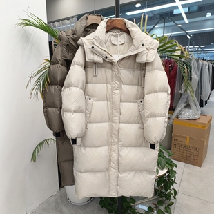 轻奢超好看防风袖口米色冬季新款羽绒服女中长款连帽加厚保暖外套