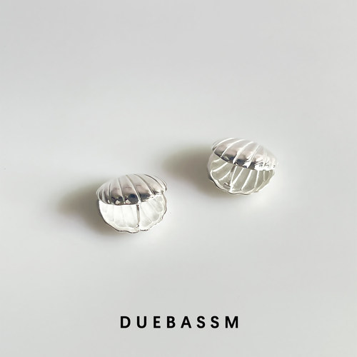 DUEBASSM纯银贝壳简约耳环