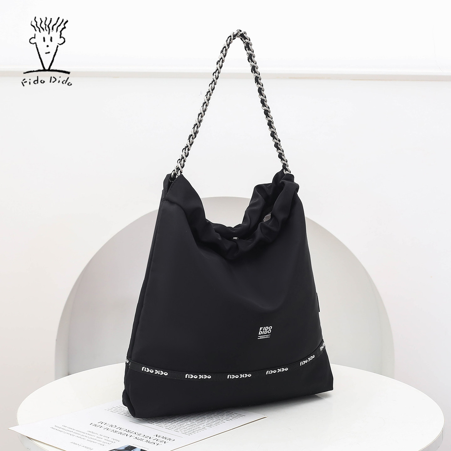 菲都狄都轻便休闲斜挎包女式尼龙单肩包高级感帆布牛津布链条女包