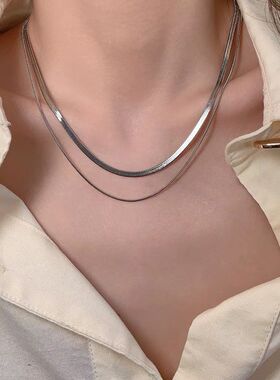 钛钢不掉色！双层叠戴蛇骨细项链女小众设计高级感素链锁甜酷骨链