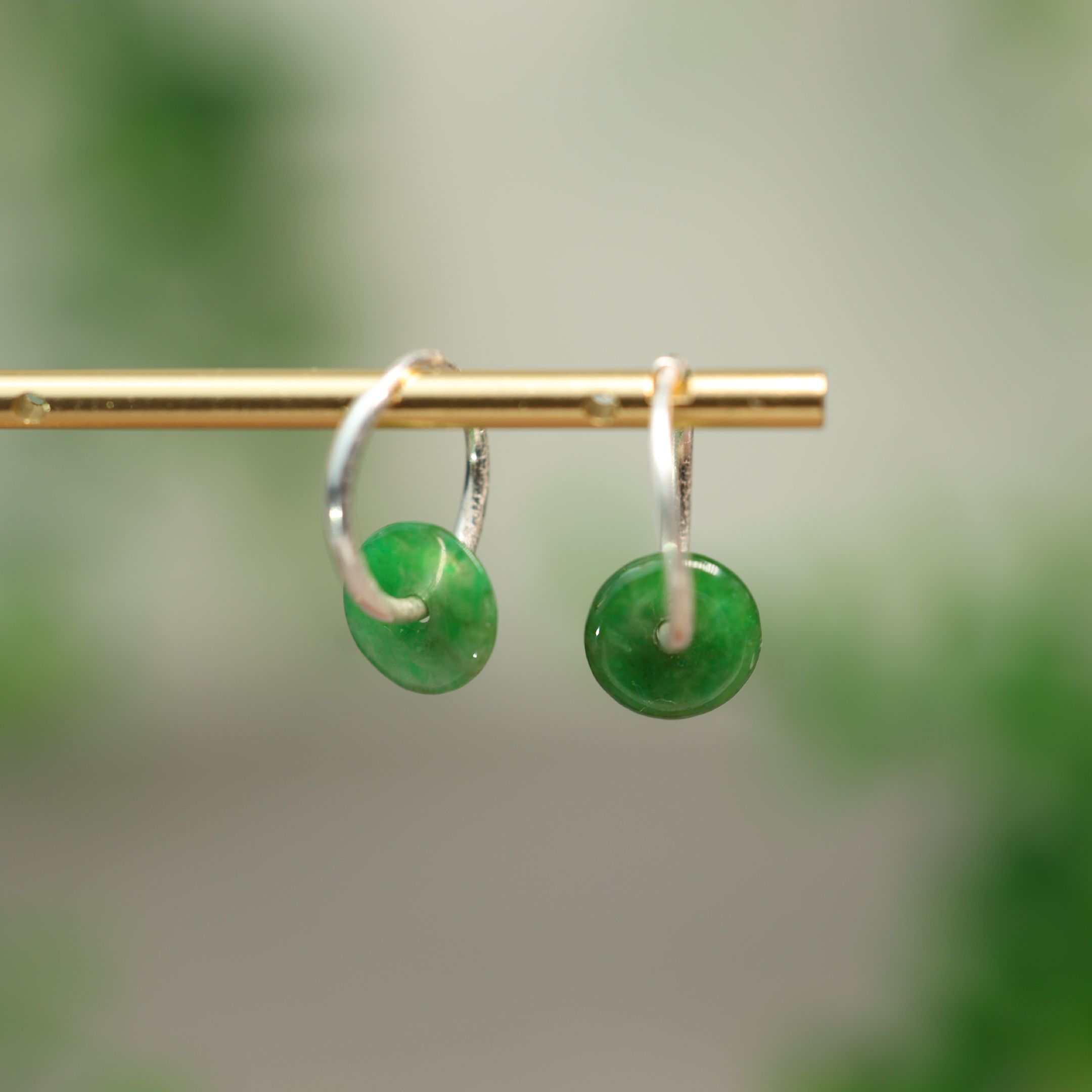 #J907足银耳圈镶嵌老坑冰种辣绿缅甸天然A货翡翠小环耳环耳坠