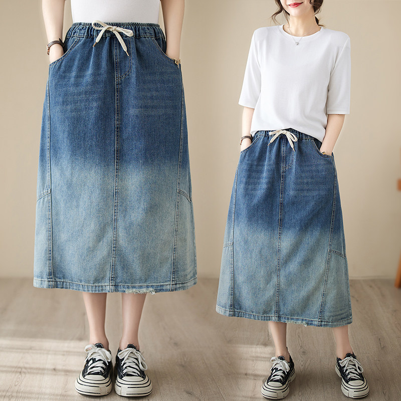 渐变色牛仔半身裙女夏季大码松紧腰显瘦百搭宽松裙子中长款a字裙