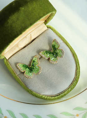 《绿衣仙子》高级感清新渐变绿色水晶蝴蝶耳环小众设计耳钉耳夹女