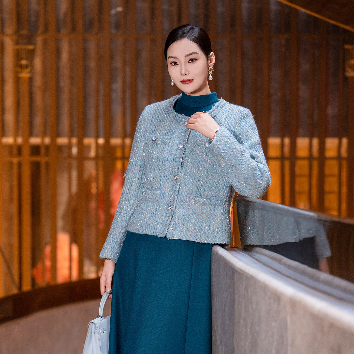 羊毛夹棉羽绒内胆外套女