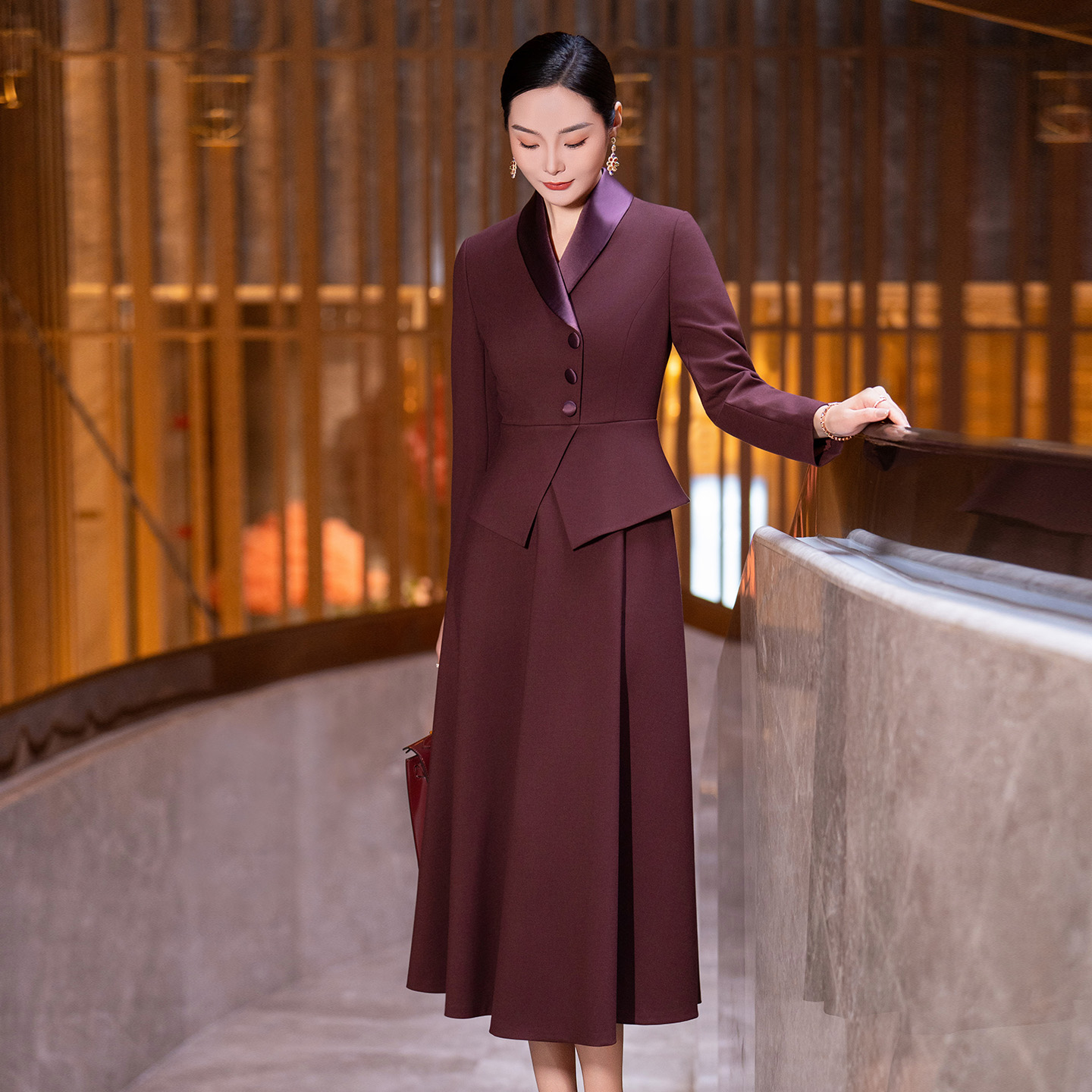 假两件修身显瘦正式场合连衣裙