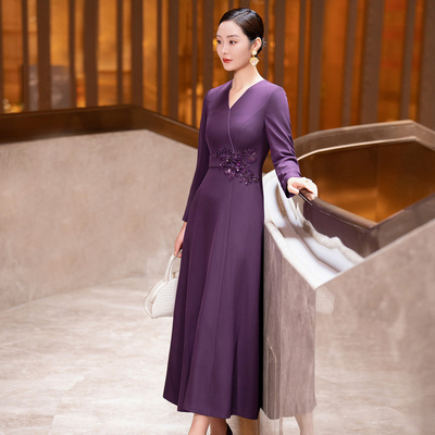 时尚气质高级感修身显瘦a字裙