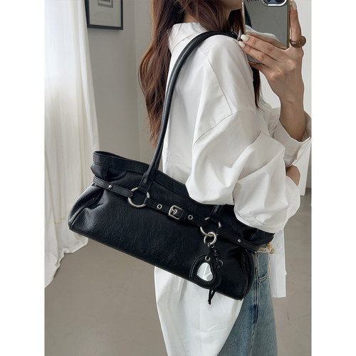 油腊牛皮单肩腋下大包时尚法棍包