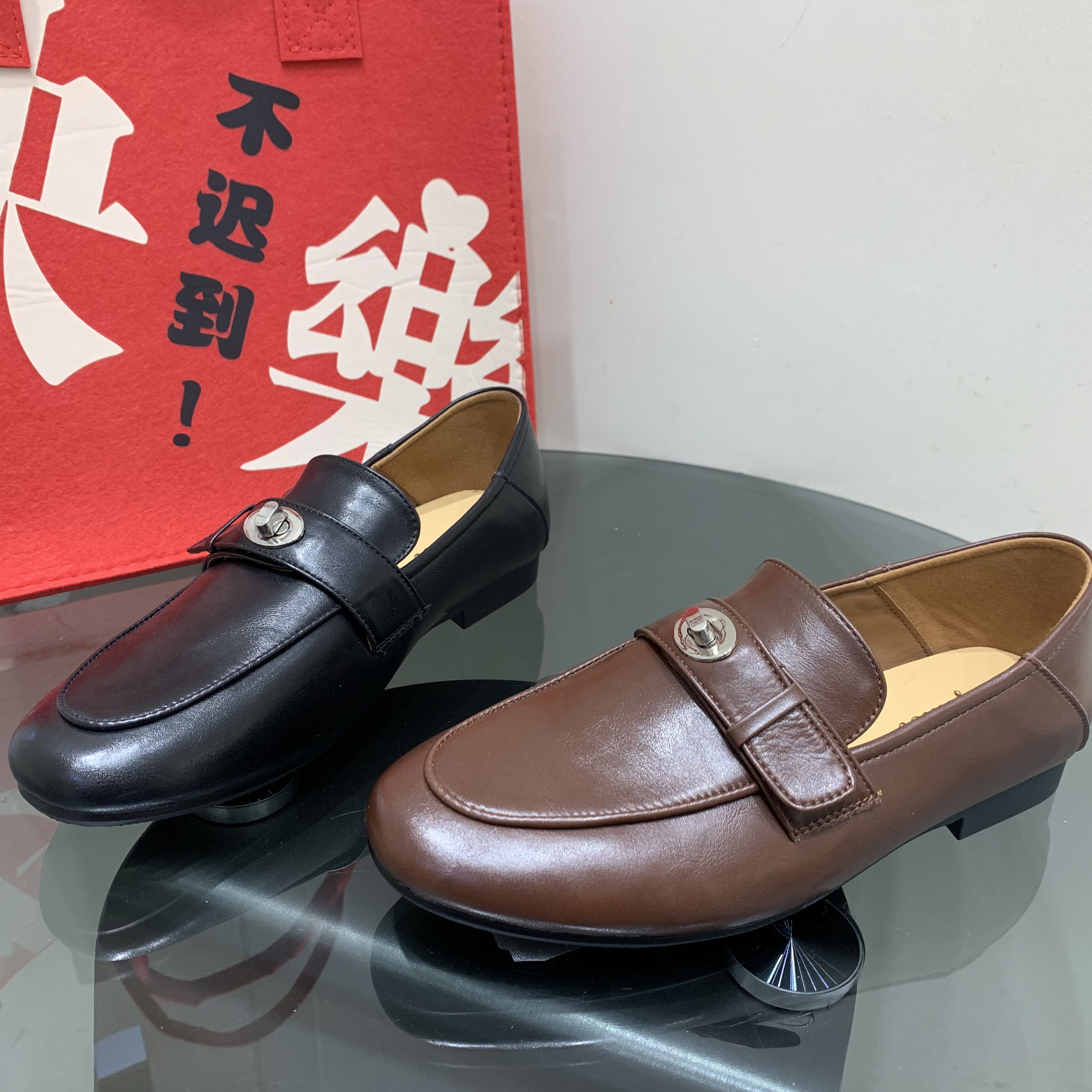 英伦风真皮低跟乐福鞋女2026春季新款一脚蹬金属扣休闲百搭小皮鞋,女鞋,乐福鞋（豆豆鞋）,淘宝优惠券,粉丝福利购,淘宝优惠卷