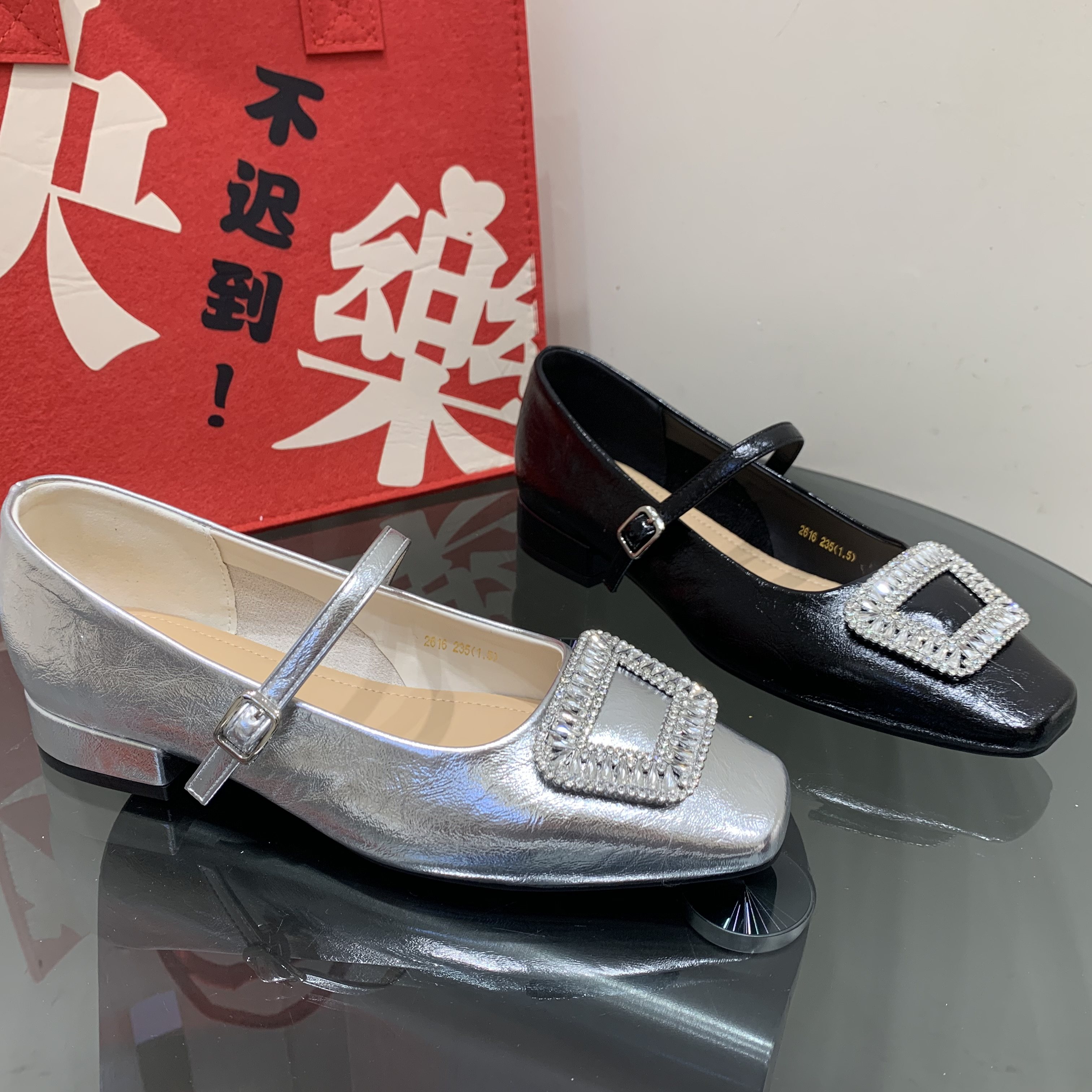 水钻法式方扣银色玛丽珍鞋女2026春季新款气质配裙子百搭平底单鞋,女鞋,玛丽珍鞋,淘宝优惠券,粉丝福利购,淘宝优惠卷