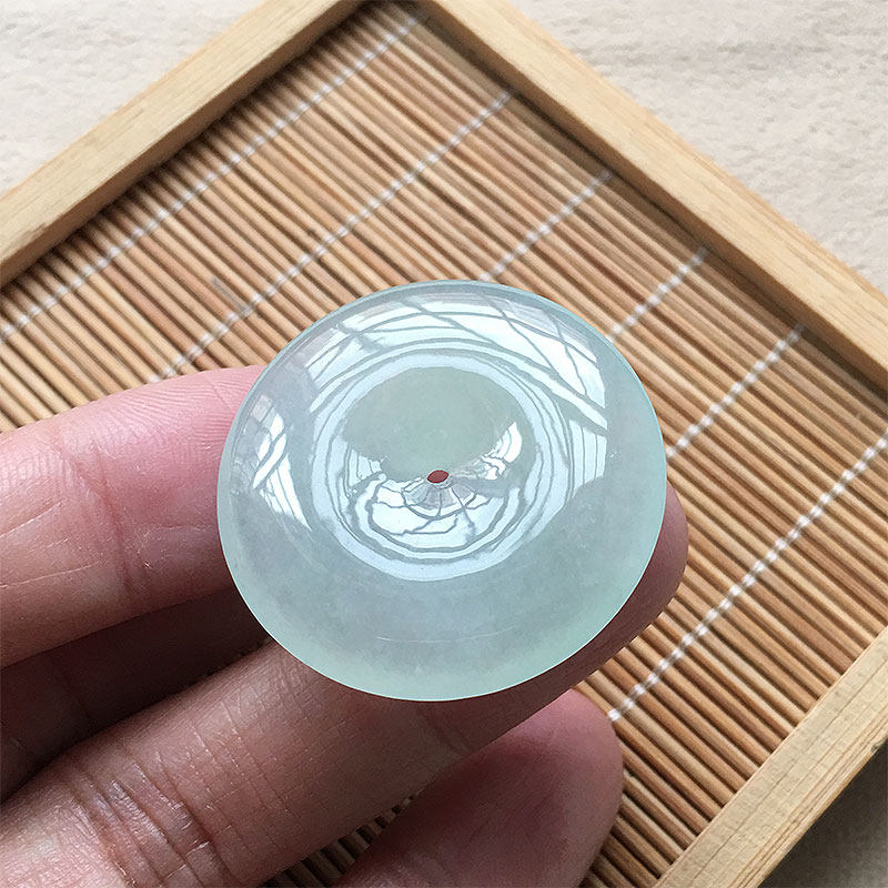 缅甸冰种A货浅绿翡翠平安扣吊坠