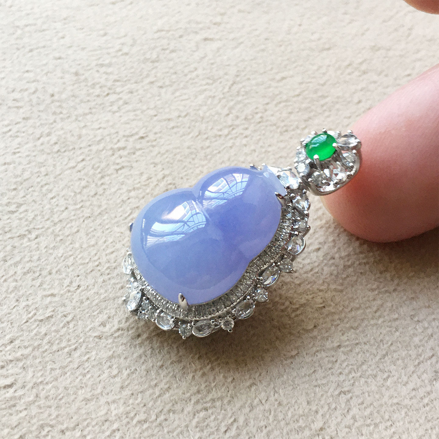 缅甸翡翠冰种紫罗兰玉葫芦吊坠女款18K金高档浓紫色玉福禄寿挂件