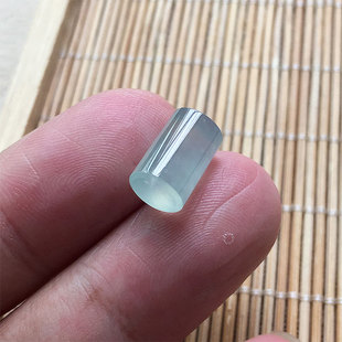 缅甸翡翠木那种浅绿冰柱子吊坠老种a货冰透水润路路通配珠可打孔