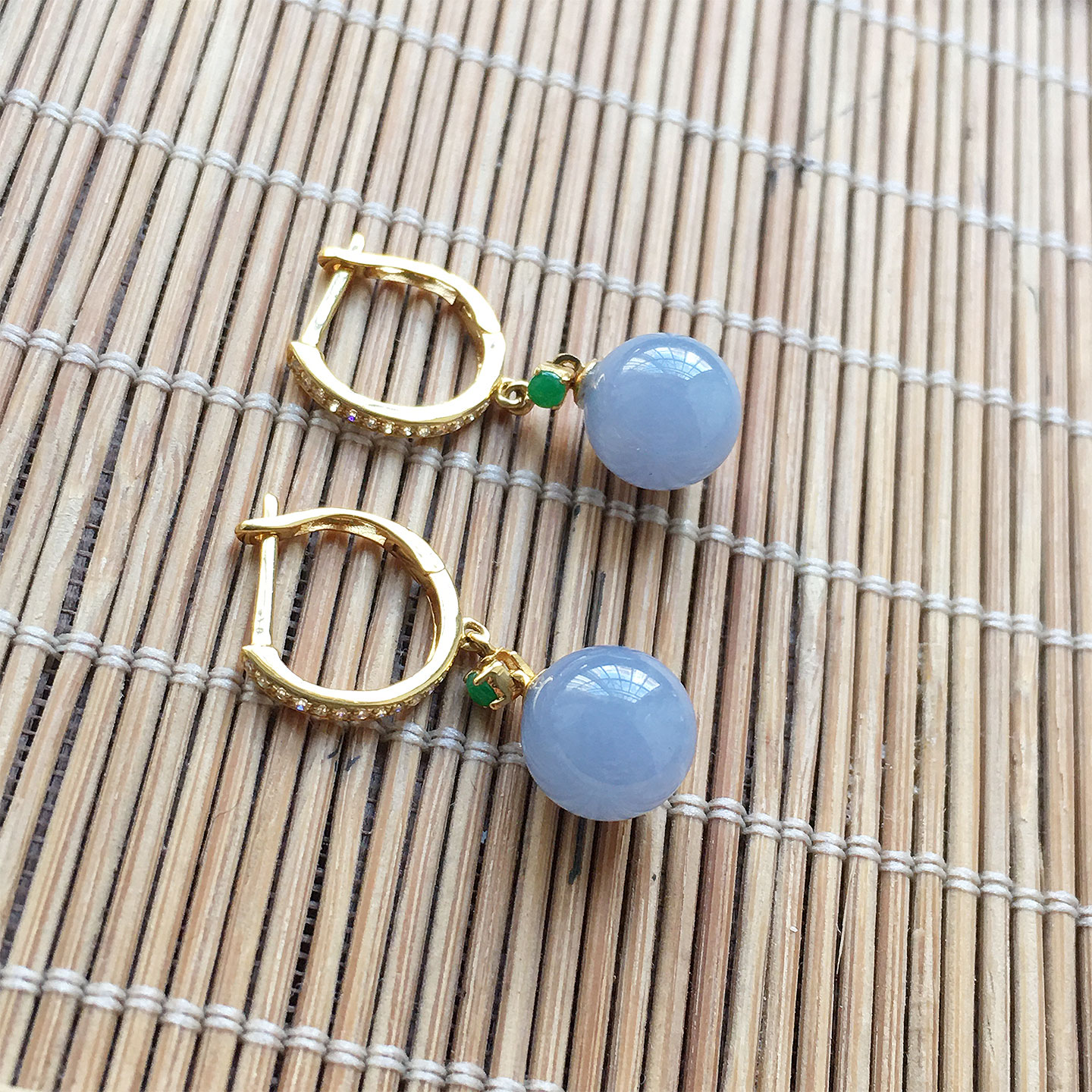 18K金镶冰种紫罗兰圆珠翡翠耳环