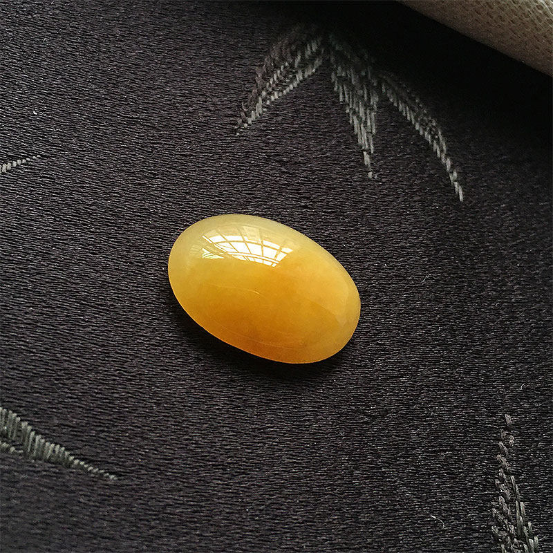 缅甸冰种A货翡翠黄翡椭圆型蛋面