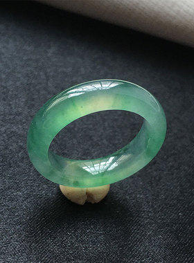 缅甸翡翠冰种满绿色细条指环戒圈17mm老种a货冰绿14号圈玉戒女款