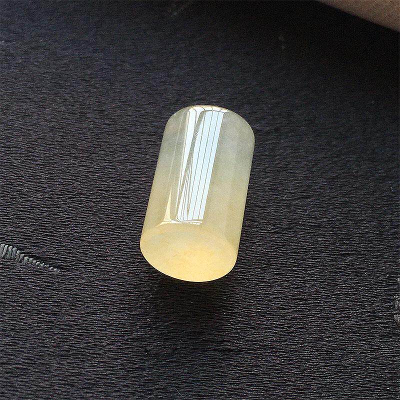 缅甸翡翠高冰种黄翡路路通吊坠老种a货冰透水润桶珠玉柱免费打孔