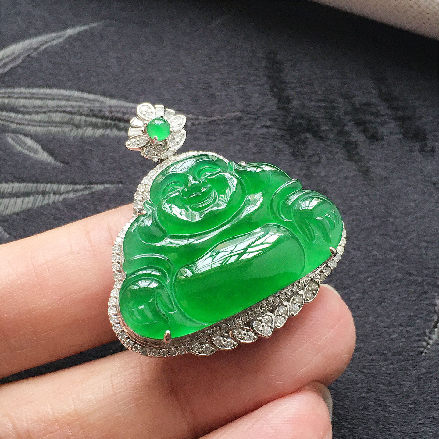 18K金镶嵌缅甸翡翠佛公吊坠缅甸天然翡翠A货冰种满绿笑佛挂件玉佛