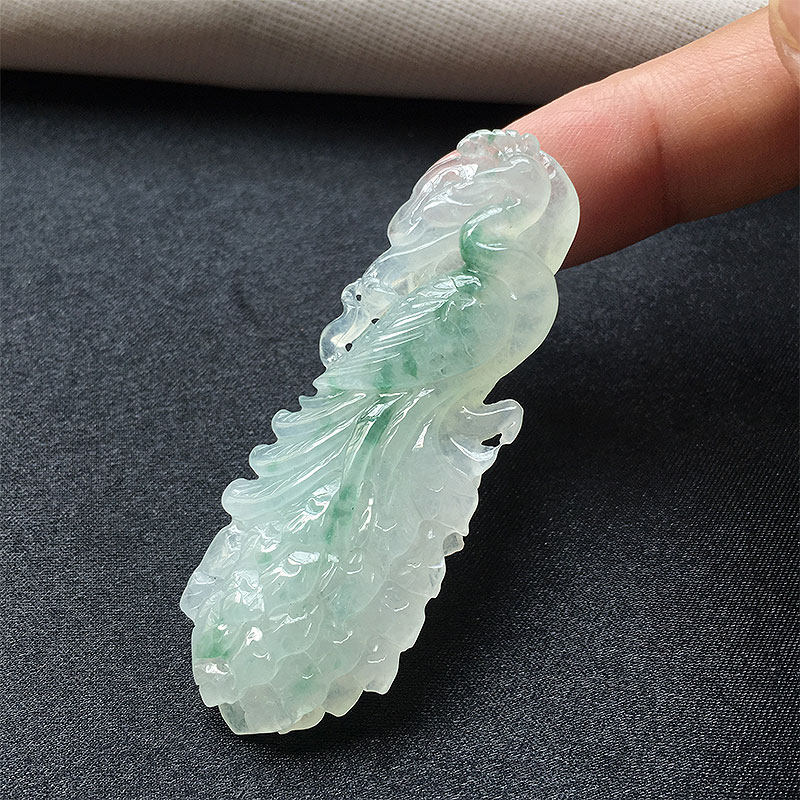 缅甸翡翠冰种飘绿花精雕凤凰玉牌子吊坠老种a货冰特色玉龙凤挂件