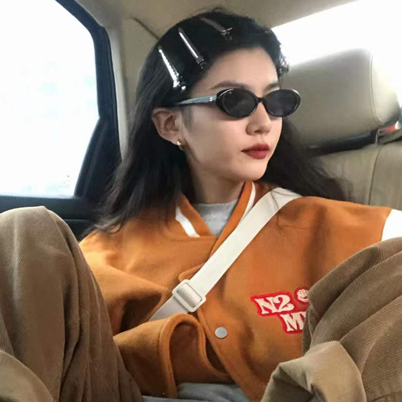 网红嘻哈椭圆框个性墨镜2022新款潮女黑色复古风太阳眼镜夏季防晒