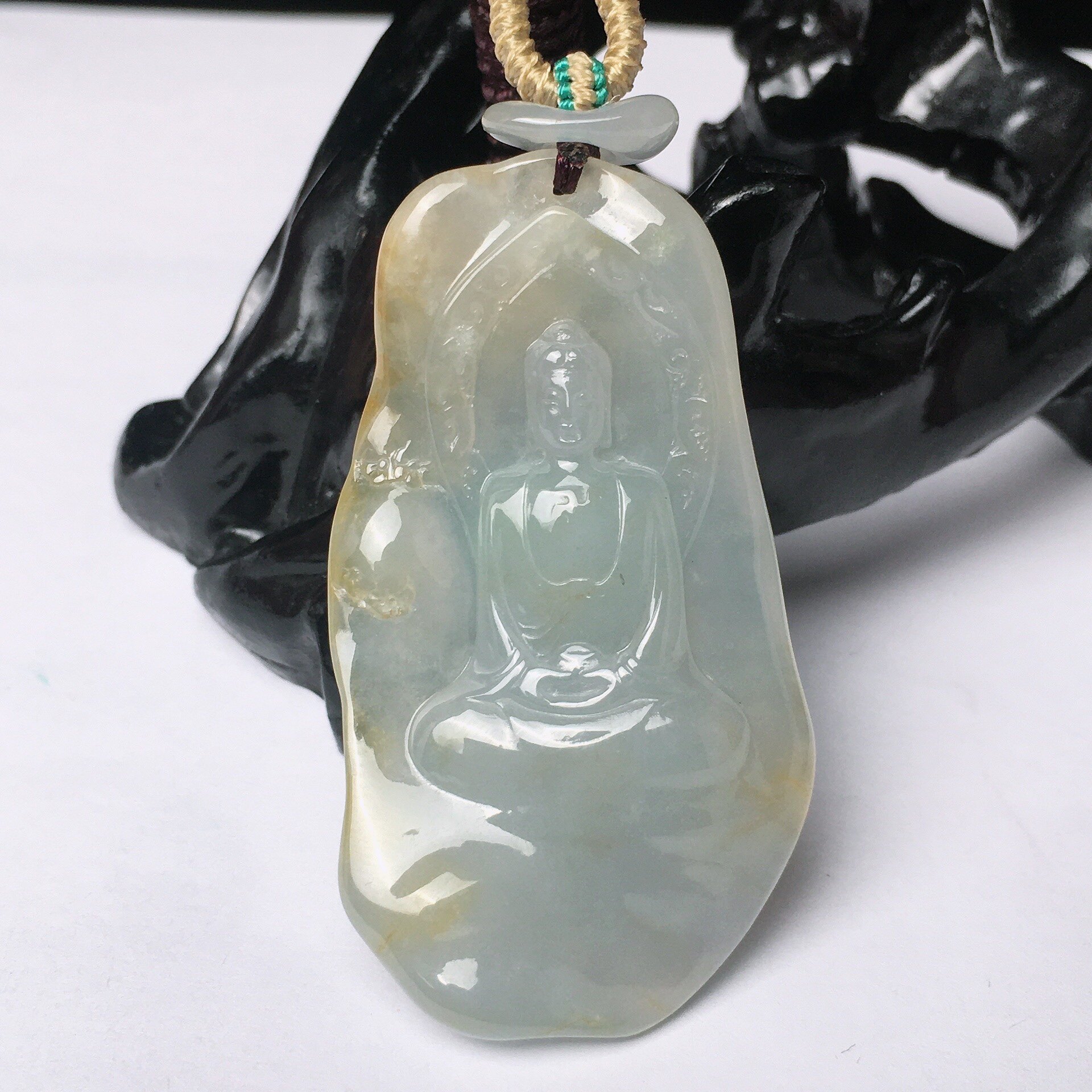 缅甸天然翡翠A货冰种飘黄翡大日如来吊坠