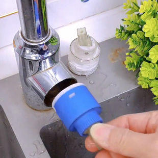 陶瓷冷热水龙头水阀淋浴厨房配件面盆3540开关维修