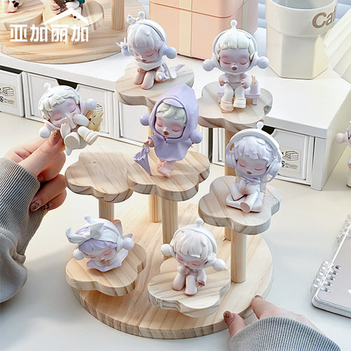 木质多层盲盒收纳展示架