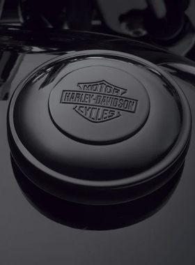 适用于哈雷883戴纳软尾改装带锁油箱盖 路王用黑色电镀原厂油箱盖