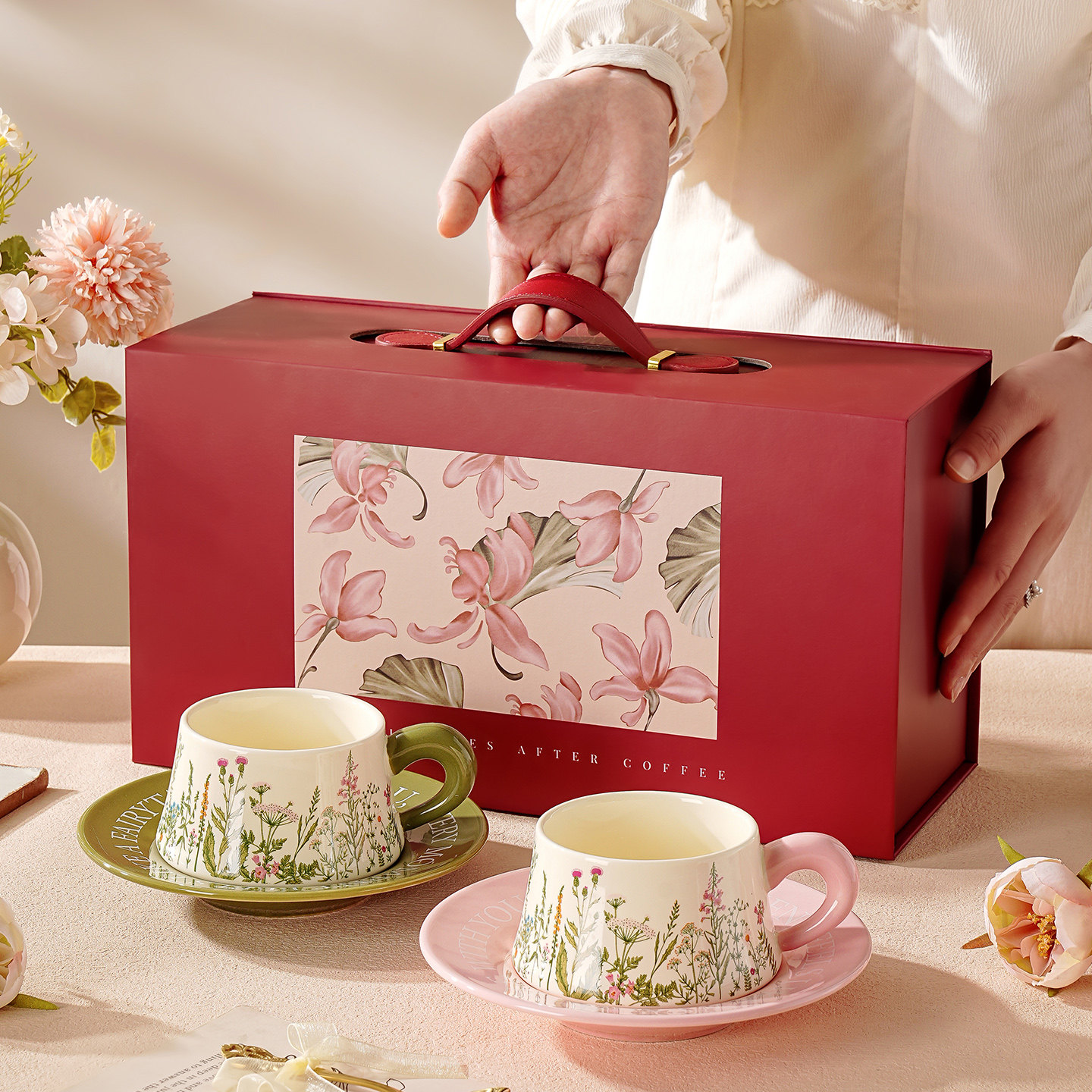 新婚礼物送新人咖啡杯碟2025新款高级实用送闺蜜结婚礼物送新娘