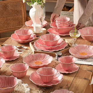 陶瓷碗碟套装家用碗盘2026新款碗筷碗具乔迁新婚礼物釉下彩餐具