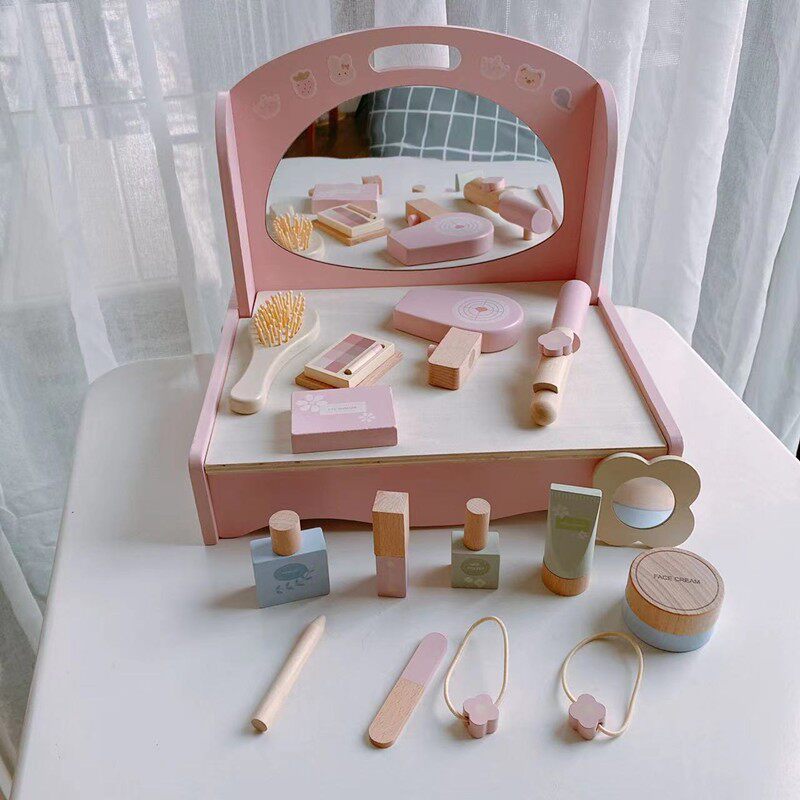 熊孩子木质女孩过家家化妆玩具