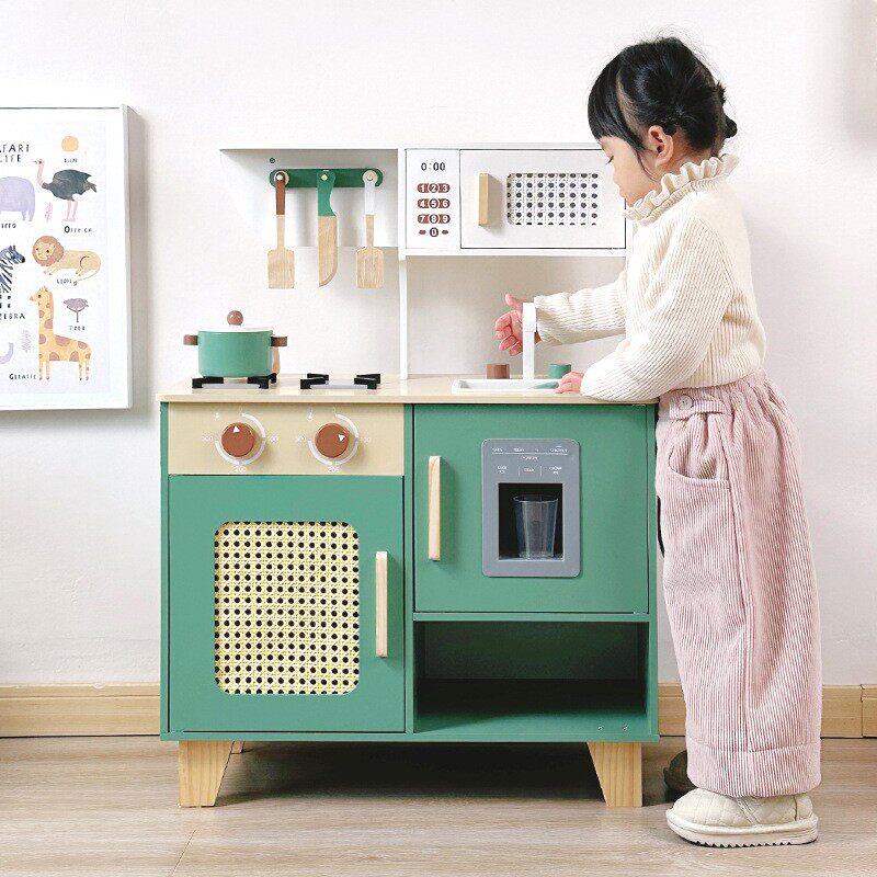 熊孩子过家家仿真复古厨房玩具
