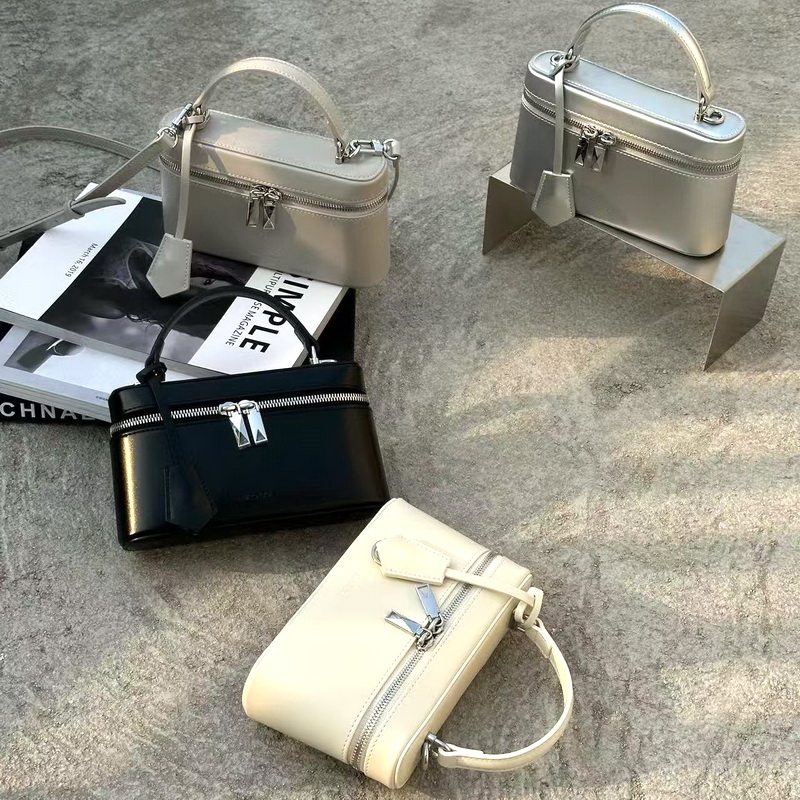 欧尚典｜2026春上新粉色真皮小方包迷你盒子手机包甜美斜挎小包包,箱包皮具/热销女包/男包,小方包,淘宝优惠券,粉丝福利购,淘宝优惠卷