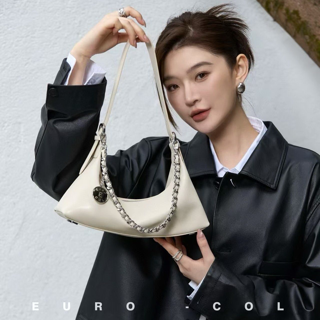 欧尚典真皮白色腋下包女高级感2026春夏轻奢休闲大容量单肩斜挎包