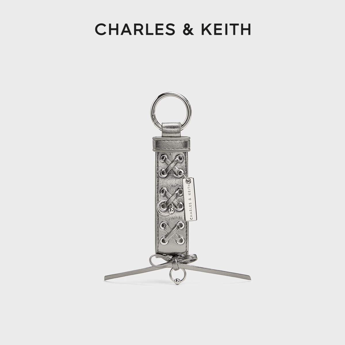 CHARLESKEITH金属感蝴蝶结包挂