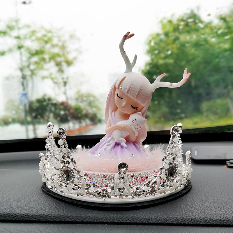 一路平安鹿貂毛镶钻车载饰品摆件