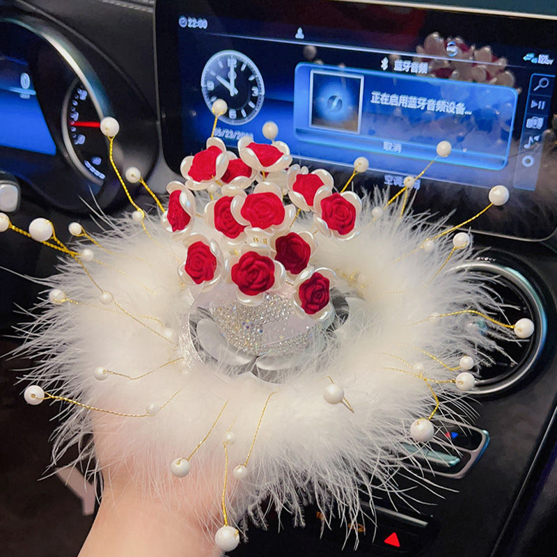网红新款车载创意玫瑰花镶钻中控台摆件汽车内女生高档香薰装饰品