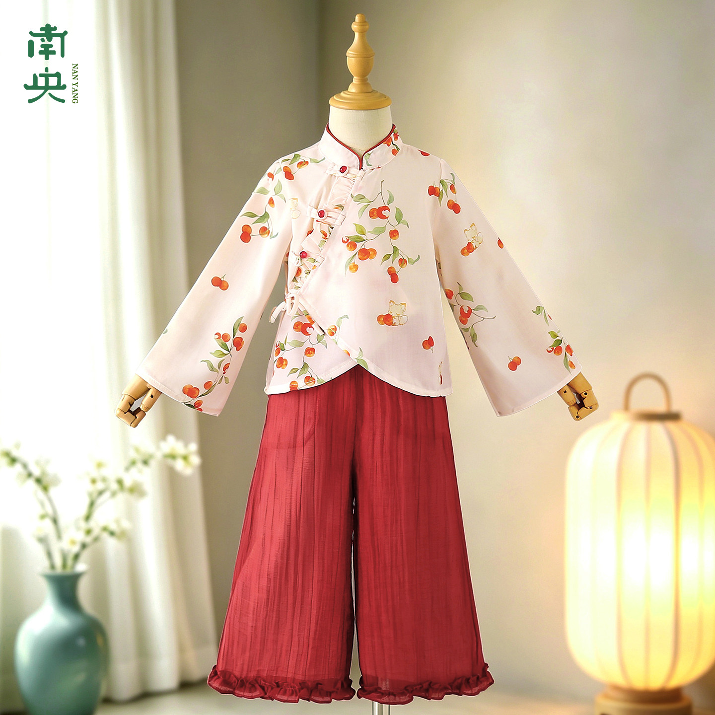 南央日常可穿汉服女童红色套装图片