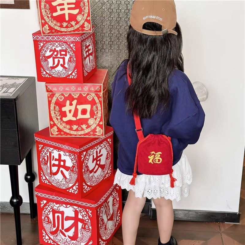 宝宝收红包包包婴儿迷你小包包过拜年压岁钱小挎包儿童红色斜挎包