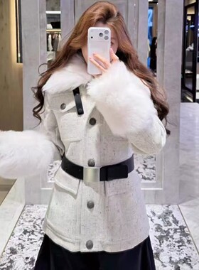 一吻定情巴黎国际羽绒服秋冬保暖出口港澳台女士冬衣滑雪服新推