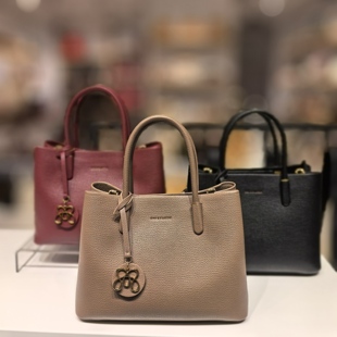 欧米女包2025新款时尚百搭手提单肩斜挎包女大容量背包