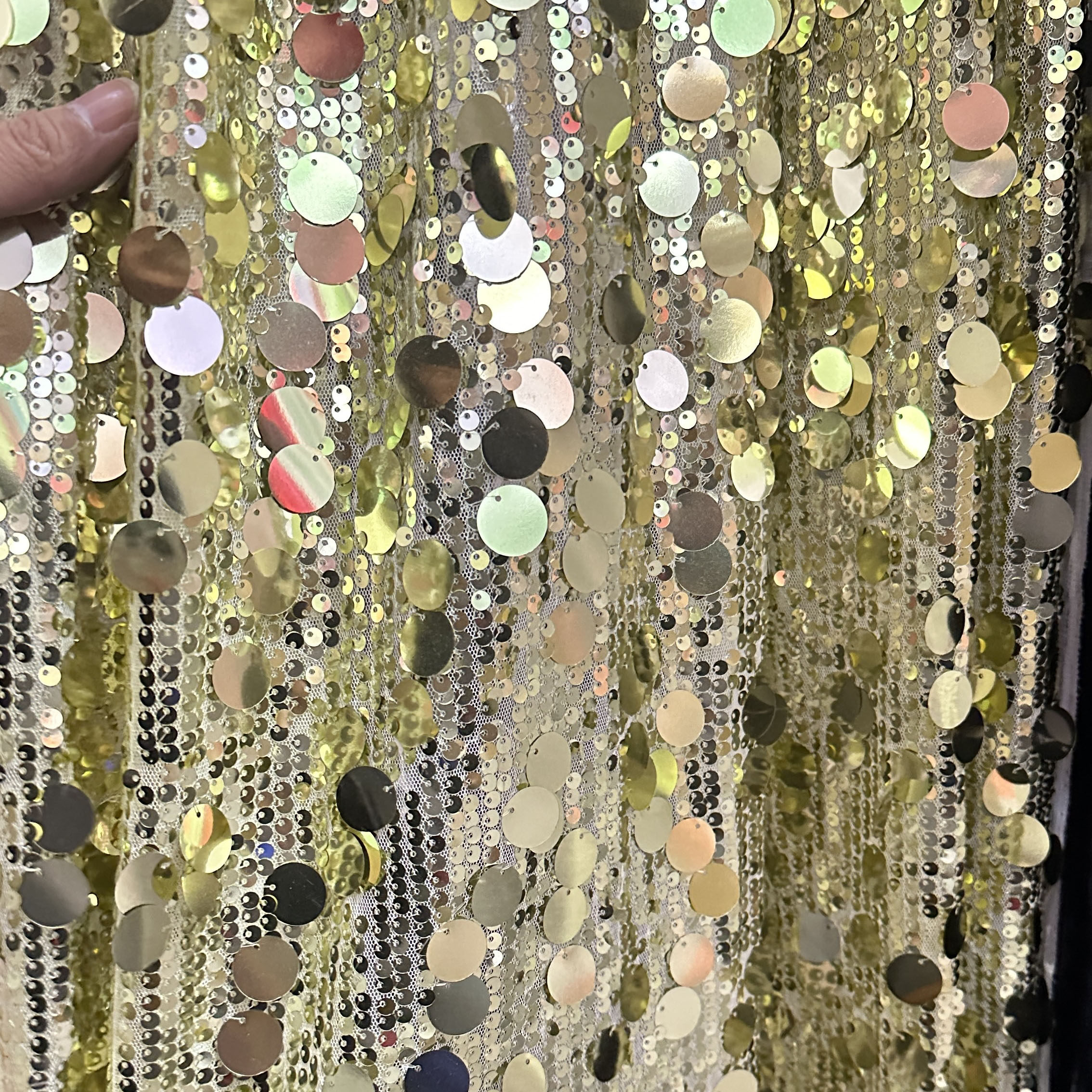 亮片背景布料婚庆直播间生日派对装饰拍照鱼鳞风动板镜面背景墙布,节庆用品/礼品,节庆布艺用品,淘宝优惠券,粉丝福利购,淘宝优惠卷