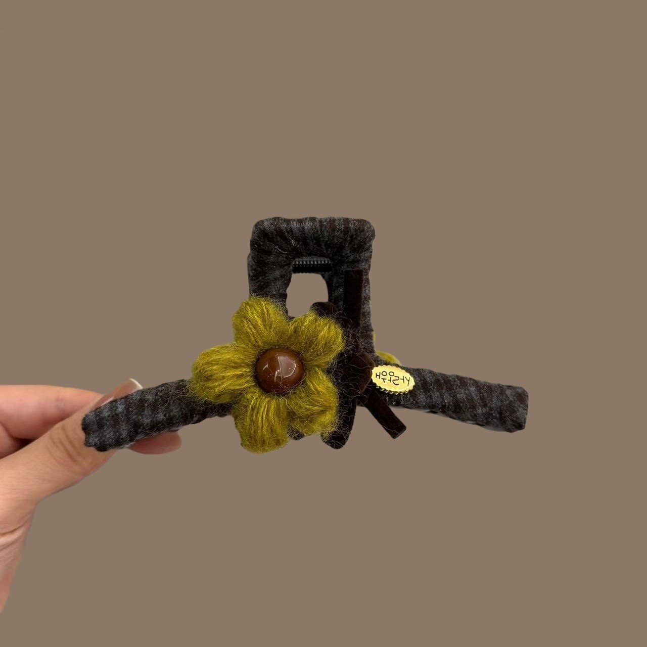 温柔花朵毛球蝴蝶结发夹2025新款发卡碎发抓韩国大号后脑勺鲨鱼夹,饰品/流行首饰/时尚饰品新,发饰,淘宝优惠券,粉丝福利购,淘宝优惠卷