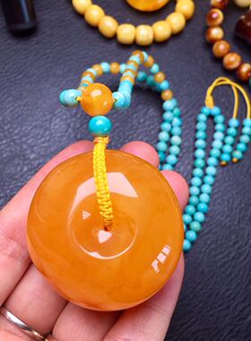 鸡油红蜜蜡面包圈原矿高瓷项链